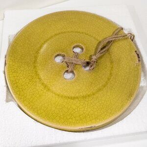 MERCANA Spry II Round Wall Mountable Hanging Button / Rustic Ceramic Farmhouse